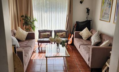 SE vende o arrienda casa de 5 dormitorios en Linares