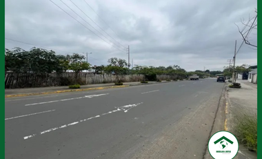 BODEGA EN VENTA  EN ZONA ESTRATÉGICA VÍA PORTOVIEJO – SANTA ANA