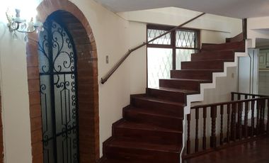Venta de Casa Rentera para Negocio o Vivienda, El Batán, Zona Parque Metropolitano