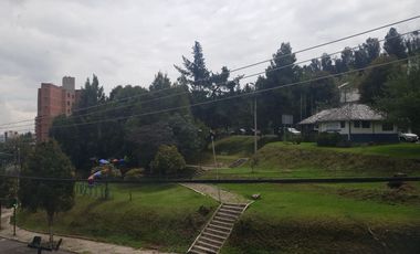 Venta de Casa Rentera para Negocio o Vivienda, El Batán, Zona Parque Metropolitano