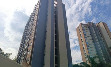 Moderno y tranquilo apartamento en uno de los sectores más exclusivos de Medellin