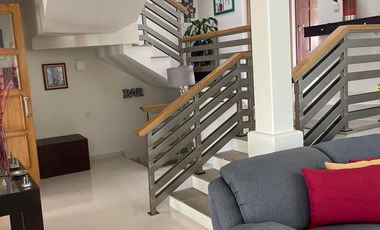 🏡 PRECIOSA RESIDENCIA EN VENTA – TOLUCA 🏡 🌳 EXCLUSIVIDAD, AMPLITUD Y SEGURIDAD