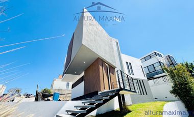 Casa Nueva en Venta Parques Vallarta Zapopan