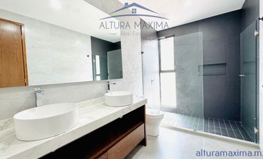 Casa Nueva en Venta Parques Vallarta Zapopan