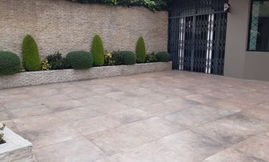 VENTA LOCAL 73 M2 SECTOR VOZ DE LOS ANDES, CENTRO NORTE, QUITO