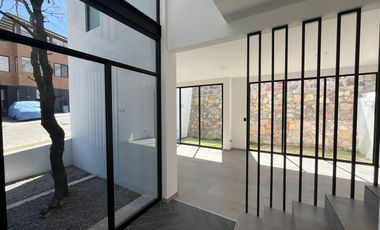 CASA EN VENTA, CLUSTER MARBORÉ HARAS DEL BOSQUE PUEBLA.