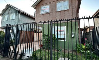 Se Arrienda casa de 2 pisos cajón (3D+1B)