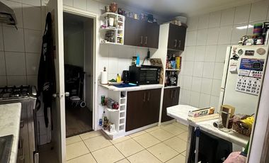 Se Arrienda casa de 2 pisos cajón (3D+1B)