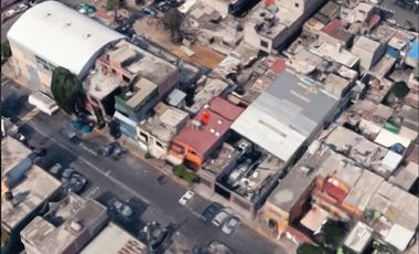 Casa En Venta En Fiscales 44, Amp El Sifón, 09400 Ciudad De México