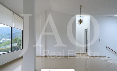 Departamento en Arriendo en La Primavera - Cumbayá de 3habitaciones