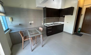 Eton Parkview Greenbelt,  1-BR Loft for Sale