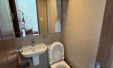 Eton Parkview Greenbelt,  1-BR Loft for Sale