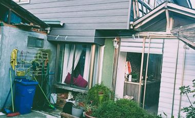 CASA ESQUINA, AMPLIADA DE 2 PISOS,LOS FRESNOS,COLLAO