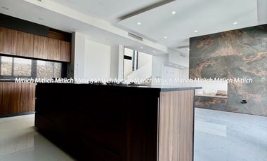 CASA EN VENTA ZONA CANTERAS $12,500,000.