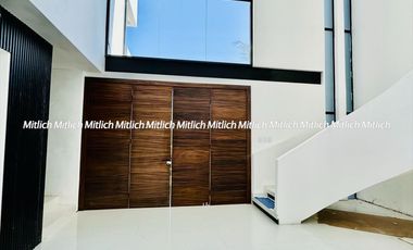 CASA EN VENTA ZONA CANTERAS $12,500,000.