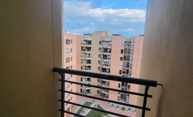 CHIA CONJUNTO PONDEROSA CAMPESTRE, APARTAMENTO DE 100 METROS, 3 HABITACIONES, 3 BAÑOS, SALA COMEDOR, COCINA, LAVANDERIA, 2 PARQUEADEROS. NO PERMUTAS