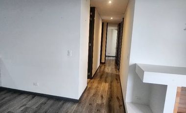 CHIA CONJUNTO PONDEROSA CAMPESTRE, APARTAMENTO DE 100 METROS, 3 HABITACIONES, 3 BAÑOS, SALA COMEDOR, COCINA, LAVANDERIA, 2 PARQUEADEROS. NO PERMUTAS