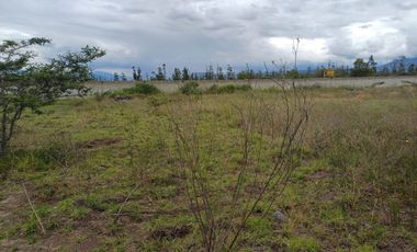 VENDO, TERRENO DE (901,80 m2), Malchingui