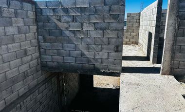 CASA EN VENTA EN OBRA GRIS CON TERRENO EXCEDENTE EN VILLAS DEL RENACIMIENTO TORREON COAHUILA