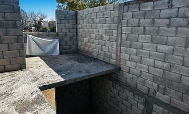 CASA EN VENTA EN OBRA GRIS CON TERRENO EXCEDENTE EN VILLAS DEL RENACIMIENTO TORREON COAHUILA