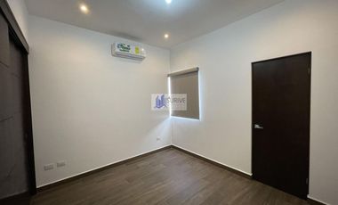 CASA EN RENTA ALTARES CARRETERA NACIONAL ZONA SUR SANTIAGO