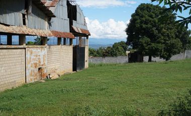 SE VENDE TERRENO URBANO