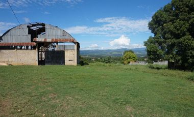SE VENDE TERRENO URBANO
