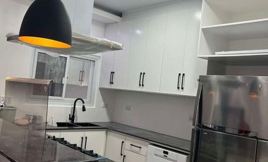 MODERN HOUSE PRIME LOCATION FOR SALE! (CLEAN TITLED)
