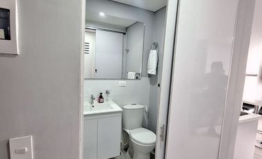 EXCELENTE APTO ESTUDIO AMOBLADO EN CHAPINERO