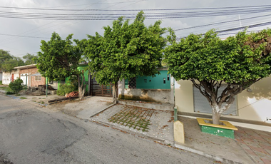 VENTA DE PROPIEDAD EN TUXTLA GUTIERREZ AUN PRECIO MÁS BAJO DE SU VALOR COMERCIAL