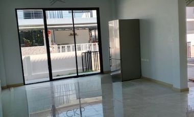 Single house, The Proud Rise, Phanthai Norasing - Rama 2, new house, never lived in, near the lake.