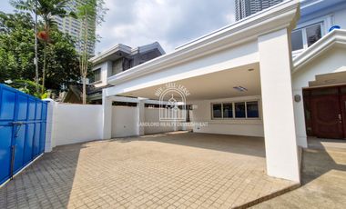 A HOUSE THAT IS MOVE IN READY!! FOR SALE IN PALLADIUM, MANDALUYONG CITY