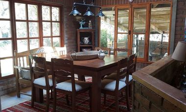 HERMOSA PARCELA CON CASA EN CONDOMINIO LA AURORA