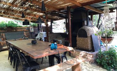 HERMOSA PARCELA CON CASA EN CONDOMINIO LA AURORA