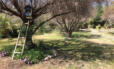 HERMOSA PARCELA CON CASA EN CONDOMINIO LA AURORA