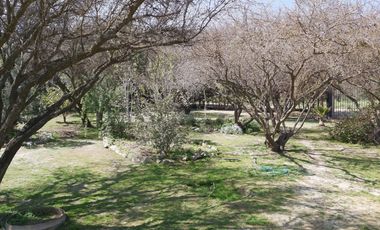 HERMOSA PARCELA CON CASA EN CONDOMINIO LA AURORA