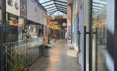 Se Arrienda moderno y céntrico Local Comercial