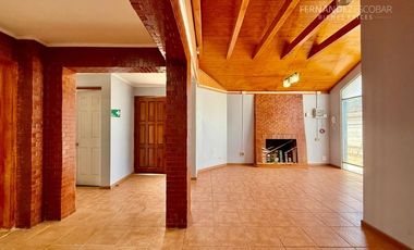 SAN FELIPE - ARRIENDA PROPIEDAD CON CASA ESQUINA - VILLA CARMEN Y DOLORES