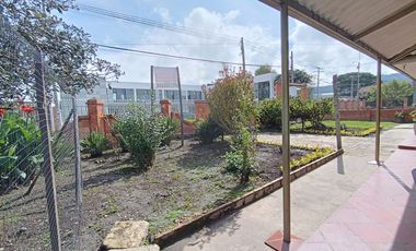 SE ARRIENDA HERMOSA CASA EN EL BARRIO EL CAIRO - CHIA