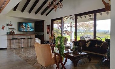 Casa en arriendo en Guarne, Antioquia