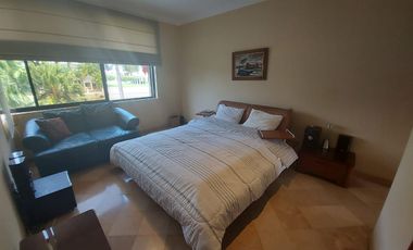 Samborondon, Venta de linda casa 5 dormitorios con Piscina