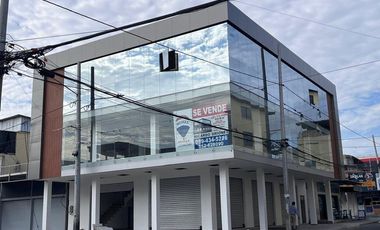 Edificio de venta en manta zona sur R/B
