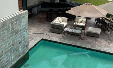 HERMOSA CASA EN ZONA EXCLUSIVA  DE LA ENCANTADA DE VILLA - CHORRILLOS