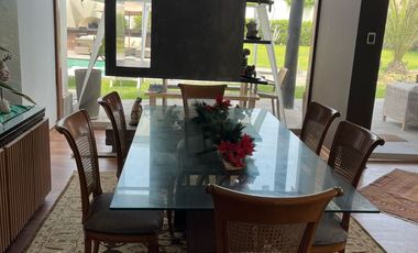 HERMOSA CASA EN ZONA EXCLUSIVA  DE LA ENCANTADA DE VILLA - CHORRILLOS