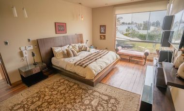 HERMOSA CASA EN ZONA EXCLUSIVA  DE LA ENCANTADA DE VILLA - CHORRILLOS