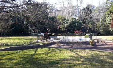 Venta Casa 9 Amb. en Club Campos de Golf Las Praderas de Lujan