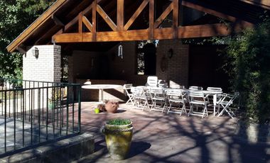 Venta Casa 9 Amb. en Club Campos de Golf Las Praderas de Lujan