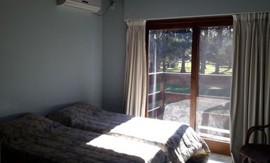 Venta Casa 9 Amb. en Club Campos de Golf Las Praderas de Lujan