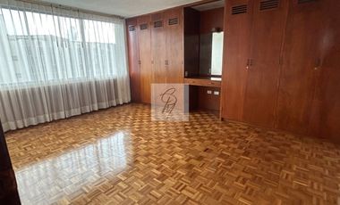 ARRIENDO DEPARTAMENTO QUITO REINA VICTORIA 2 DORMITORIOS