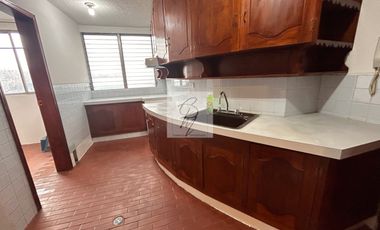ARRIENDO DEPARTAMENTO QUITO REINA VICTORIA 2 DORMITORIOS